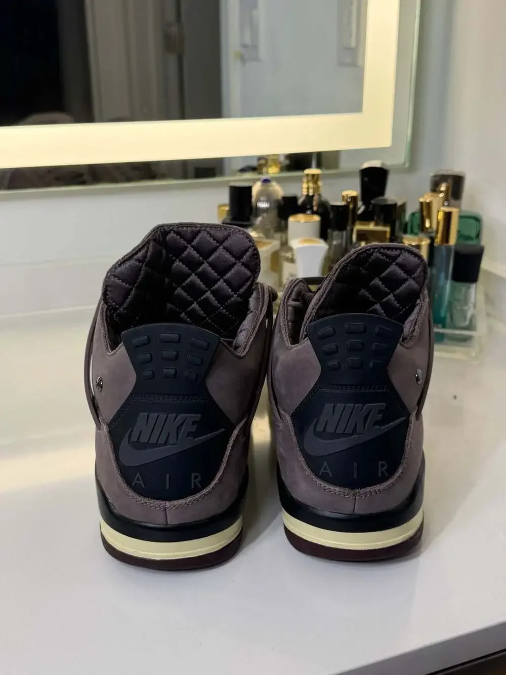 A Ma Maniére x Air Jordan 4 Retro SP 'Violet Ore'